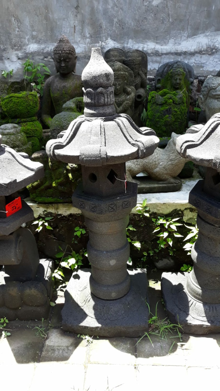 Tall 1.2 Meter 4 Feet Pagoda Lantern River Stone