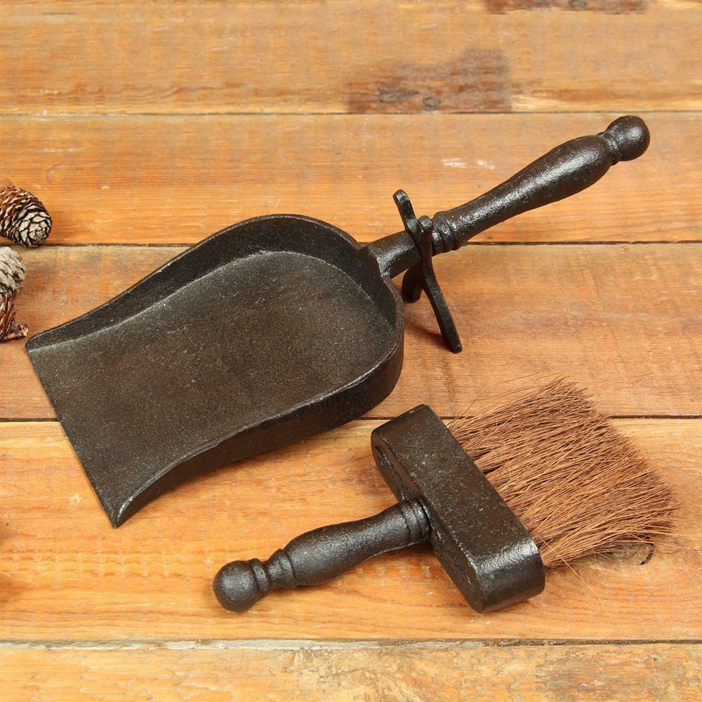 Fireplace Dust Pan With Broom – Cast Iron – Antique Black – Set Of 2